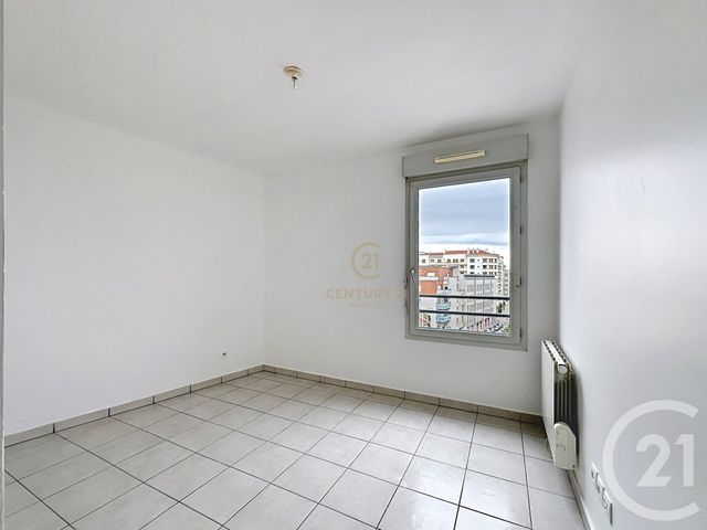 Appartement F3 à vendre - 3 pièces - 61.0 m2 - LYON - 69008 - RHONE-ALPES - Century 21 Hestia Ldi