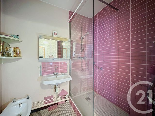 Appartement F6 à vendre - 6 pièces - 98.74 m2 - TASSIN LA DEMI LUNE - 69 - RHONE-ALPES - Century 21 Hestia Ldi