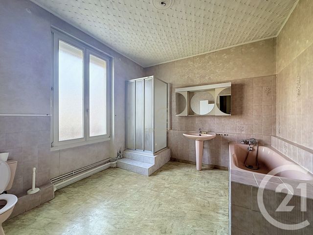 maison à vendre - 4 pièces - 111.0 m2 - LYON - 69008 - RHONE-ALPES - Century 21 Hestia Ldi