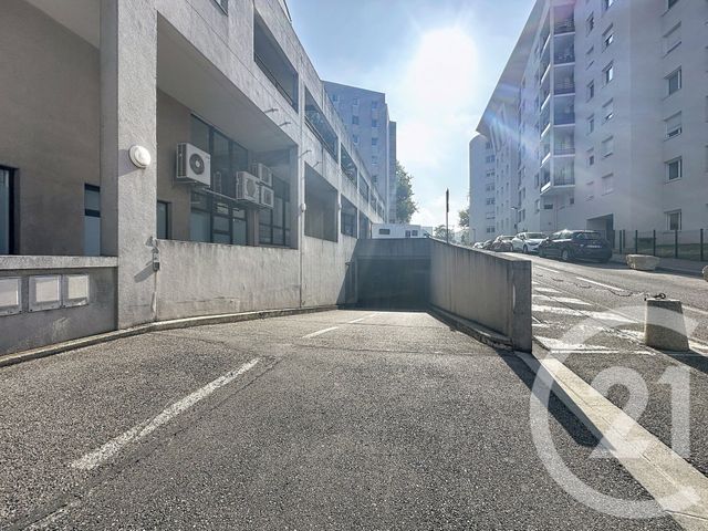 parking à vendre - 17.0 m2 - LYON - 69008 - RHONE-ALPES - Century 21 Hestia Ldi