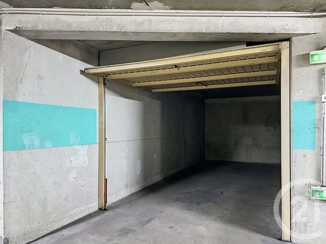 parking à vendre - 17.0 m2 - LYON - 69008 - RHONE-ALPES - Century 21 Hestia Ldi