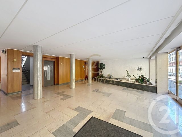 Appartement F3 à vendre - 3 pièces - 83.67 m2 - LYON - 69007 - RHONE-ALPES - Century 21 Hestia Ldi